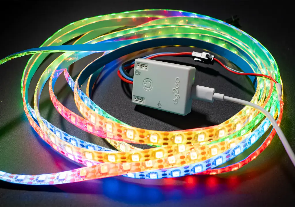 QuinLED dig2GO portable DIGITAL LED controller