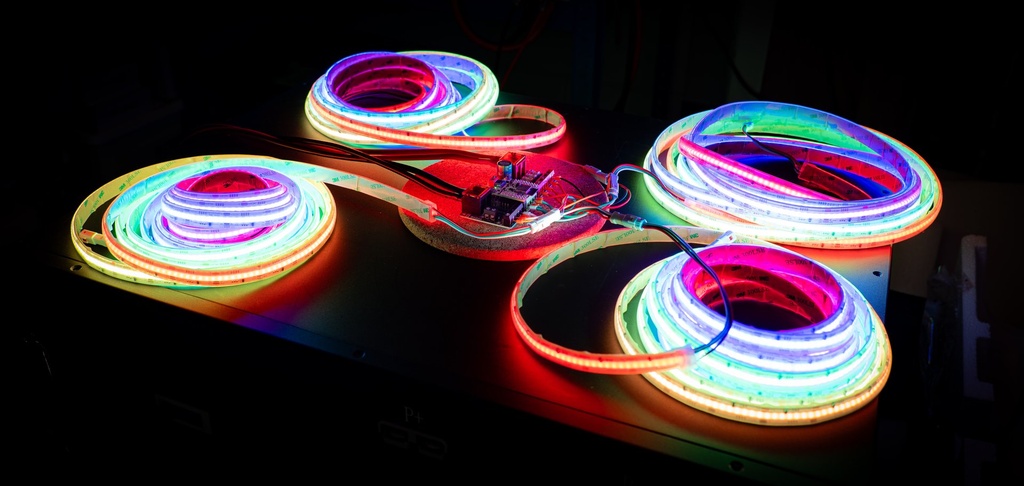 Dig-Quad V4 driving LED strips