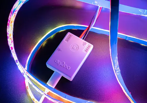 QuinLED dig2GO portable DIGITAL LED controller