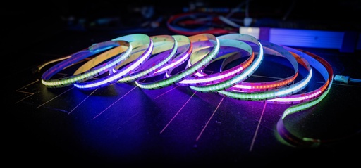 QuinLED Dig-COB-RGBW-896-160 - Custom High-End LED Strip - 5 Meter